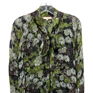 Gorgeous Pre Fall ByTimo Floral Women's Blouse with Tie Neck